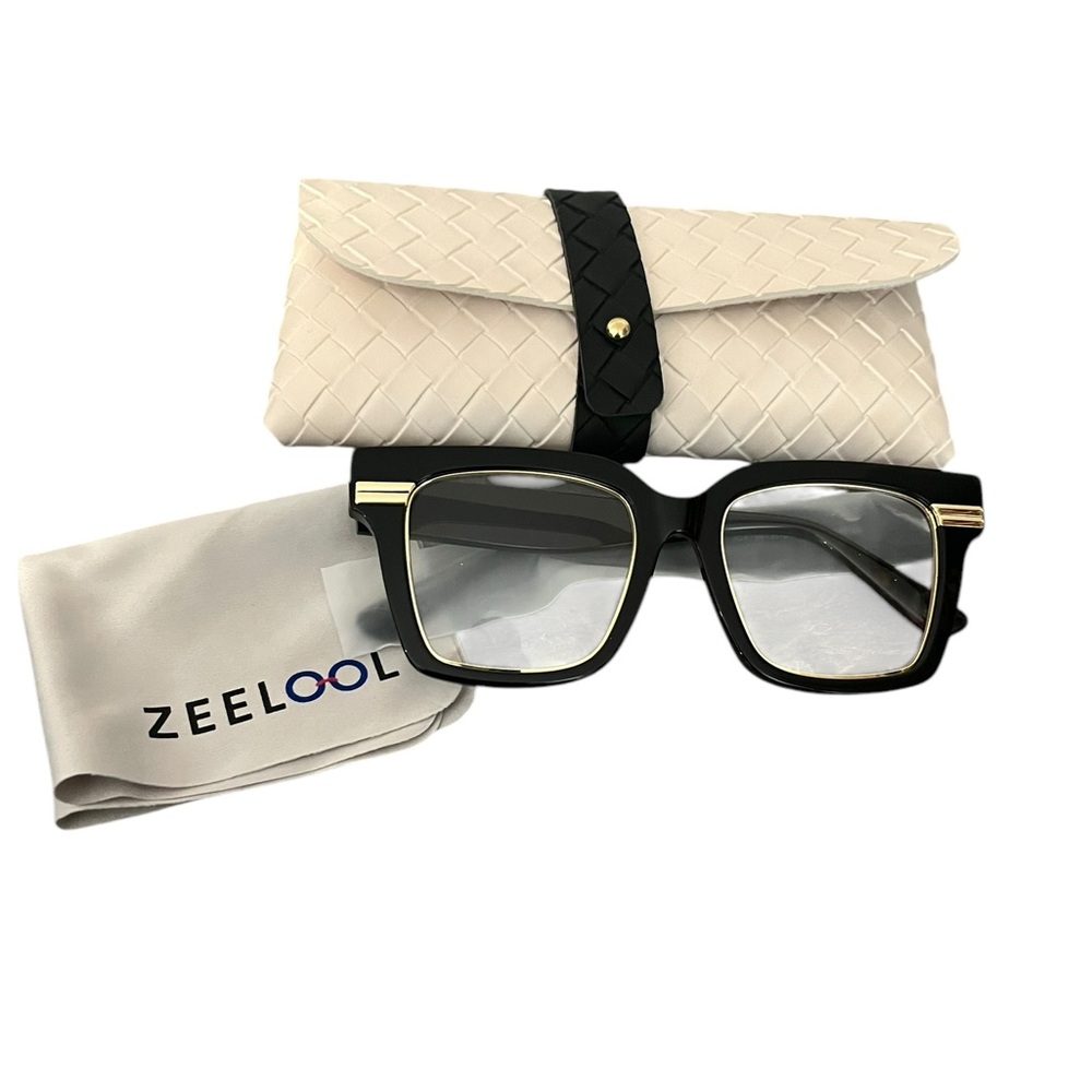 Zeelool Square Black Gold Accent Eyeglass Frame & Case JGX799757-01 50-19 145